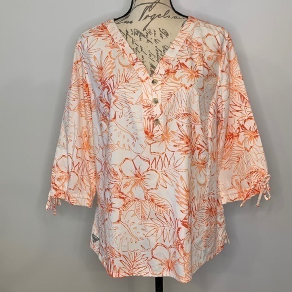 Columbia PFG pullover floral henley coral/white XL (fits like a Medium)